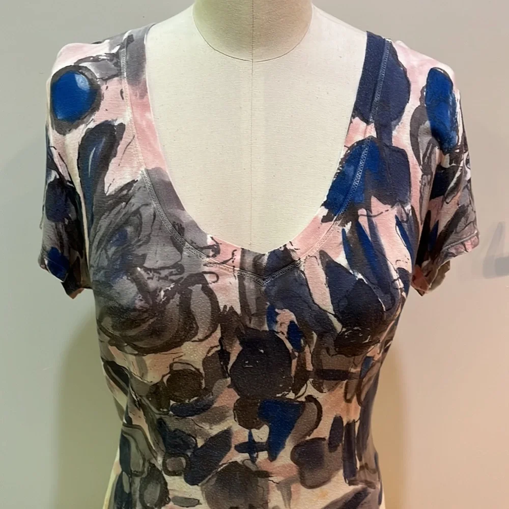 Patterned T-Shit - Picture 2 of 3